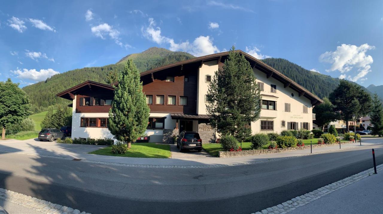 Hotel Dr Otto Murr B&B サンクト・アントン・アム・アールベルク エクステリア 写真