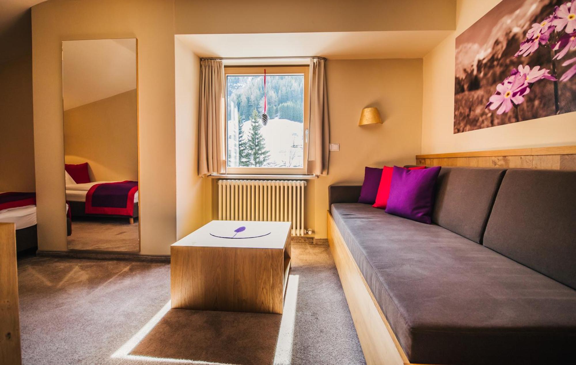 Hotel Dr Otto Murr B&B サンクト・アントン・アム・アールベルク エクステリア 写真