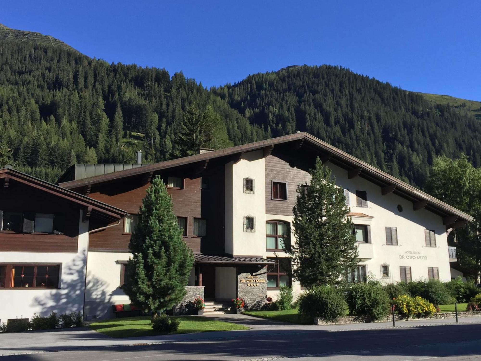 Hotel Dr Otto Murr B&B サンクト・アントン・アム・アールベルク エクステリア 写真
