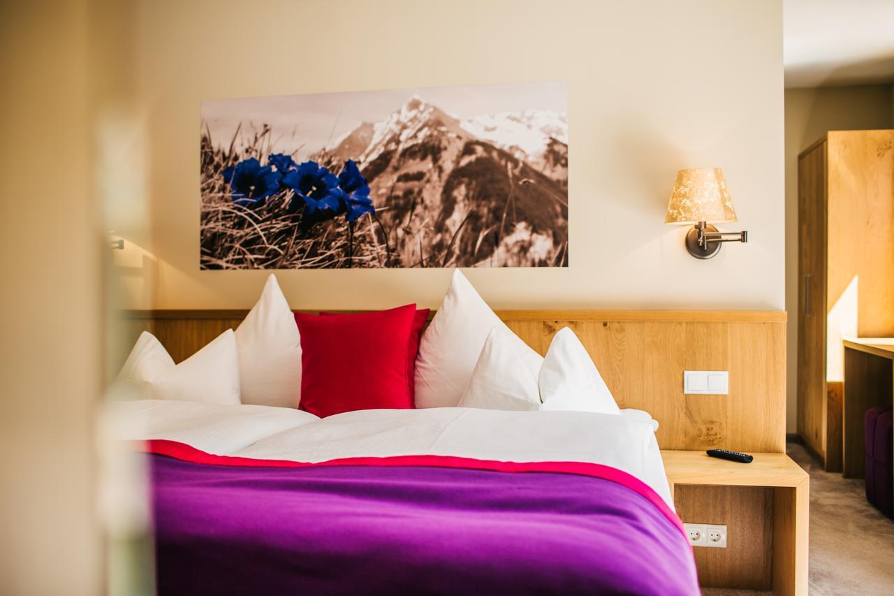 Hotel Dr Otto Murr B&B サンクト・アントン・アム・アールベルク エクステリア 写真
